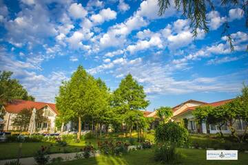 Фотографии Гостевой дом Steaua Apelor Family Resort г. Nufăru (Румыния) №5 Фото Гостевой дом Steaua Apelor Family Resort г. Nufăru 5