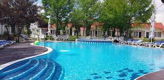 Фото Гостевой дом Steaua Apelor Family Resort г. Nufăru